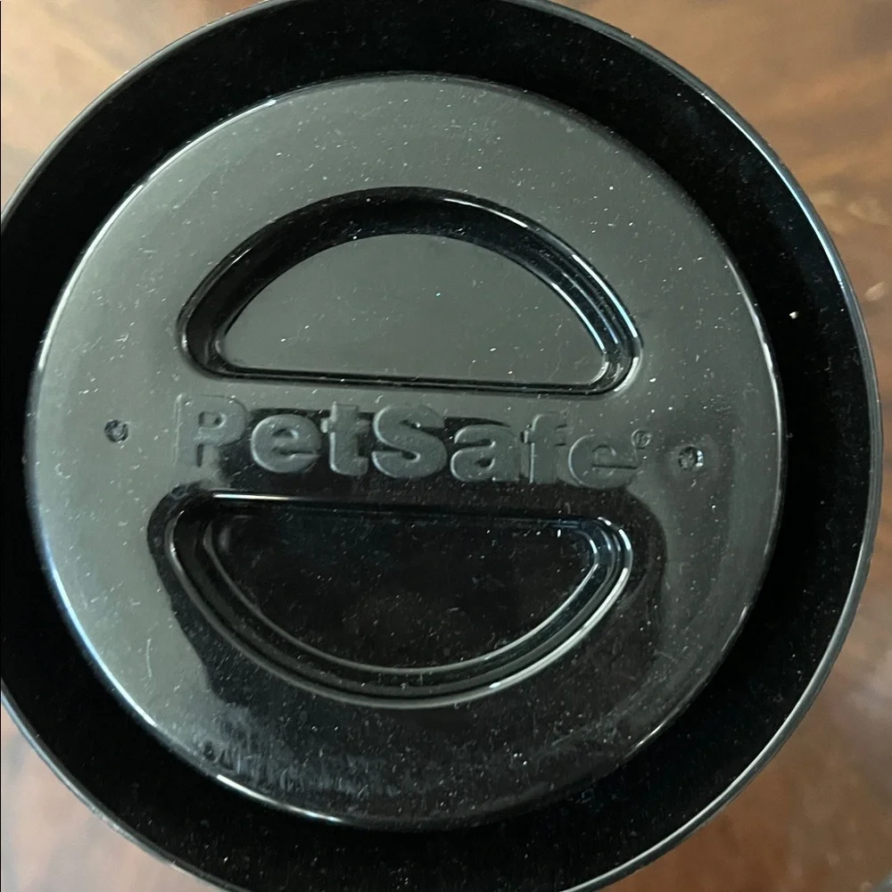 Petsafe Healthy Pet Gravity Waterer Water Dish Preowned
